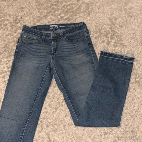 Signature Levi’s modern fit non hem bottoms - Picture 4 of 6